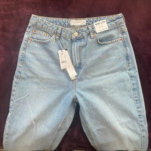 TopShop Mom Jeans in Bleach Wash (30x30)